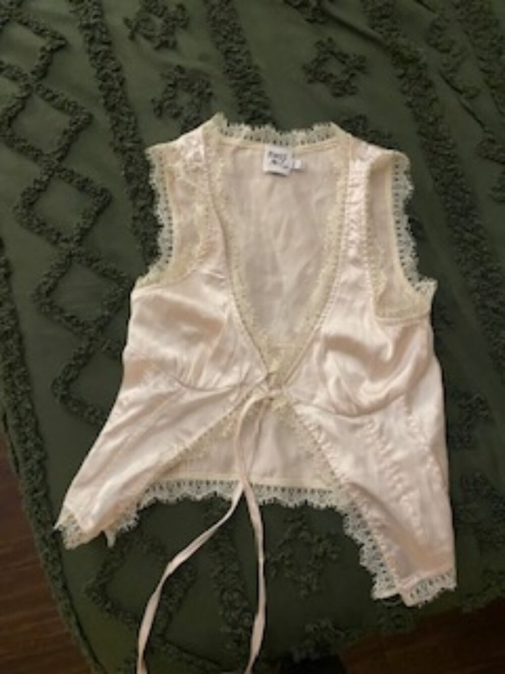 Blouse Silk Tie-Front Top, Cream. Size Small - never worn